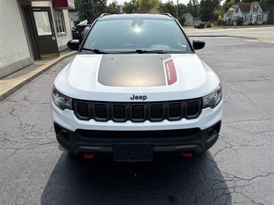 2023 Jeep Compass Trailhawk   - Photo 3 - Rushville, IN 46173