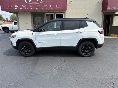 2023 Jeep Compass Trailhawk   - Photo 1 - Rushville, IN 46173