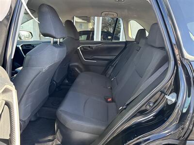 2021 Toyota RAV4 Hybrid LE   - Photo 11 - Rushville, IN 46173