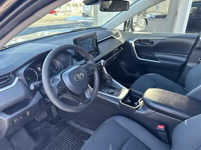 2021 Toyota RAV4 Hybrid LE   - Photo 10 - Rushville, IN 46173