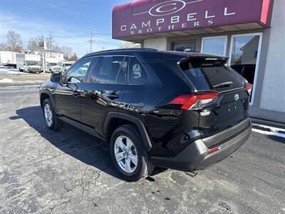 2021 Toyota RAV4 Hybrid LE   - Photo 8 - Rushville, IN 46173