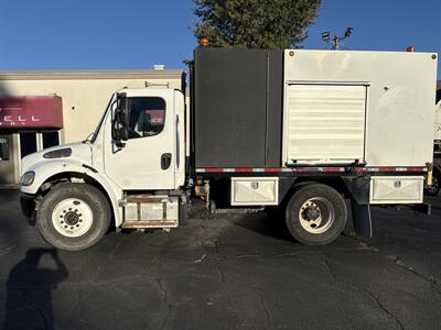2016 Freightliner M2 106 Chassis