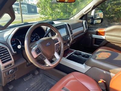 2019 Ford F-450 Super Duty King Ranch   - Photo 13 - Rushville, IN 46173