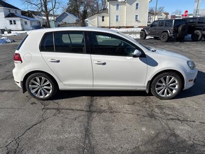 2012 Volkswagen Golf TDI   - Photo 5 - Rushville, IN 46173