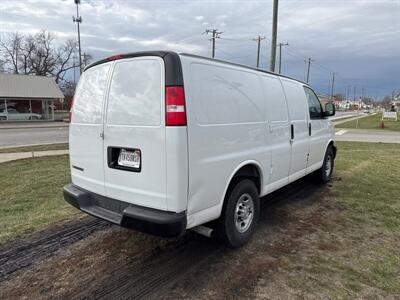 2019 Chevrolet Express 2500   - Photo 6 - Rushville, IN 46173