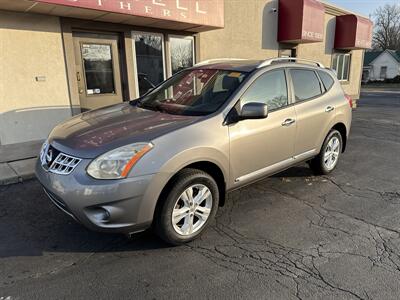 2013 Nissan Rogue SV - Photo 2 - Rushville, IN 46173
