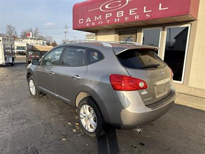 2013 Nissan Rogue SV - Photo 7 - Rushville, IN 46173