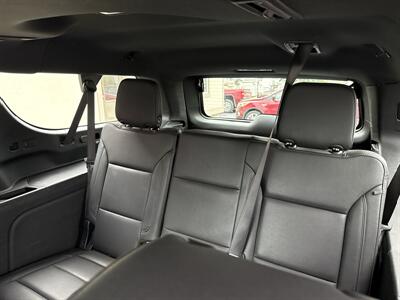 2025 Chevrolet Suburban LT - Photo 13 - Rushville, IN 46173