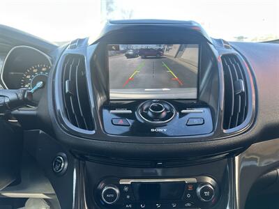 2015 Ford Escape Titanium - Photo 12 - Rushville, IN 46173