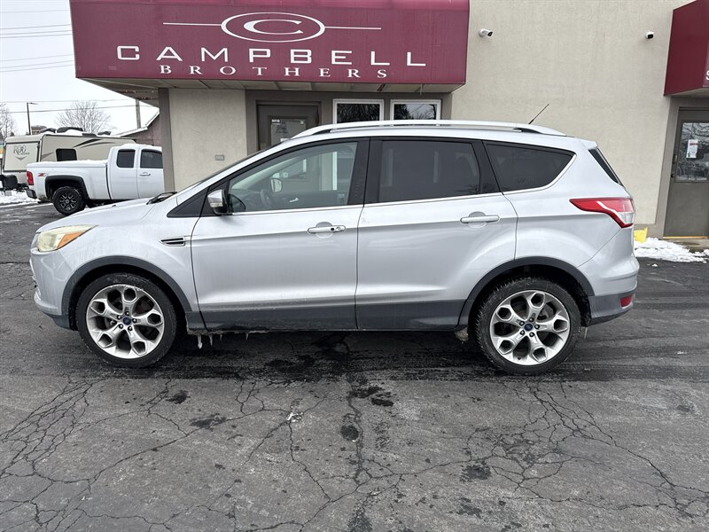 2015 Ford Escape Titanium   - Photo 1 - Rushville, IN 46173