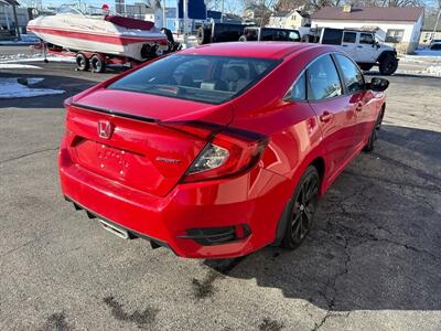 2019 Honda Civic Sport   - Photo 6 - Rushville, IN 46173