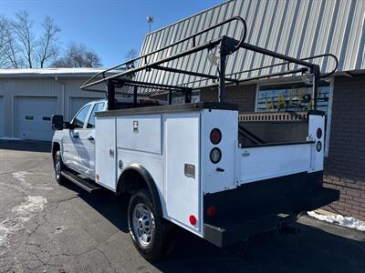 2016 Chevrolet Silverado 2500HD Work Truck   - Photo 7 - Rushville, IN 46173