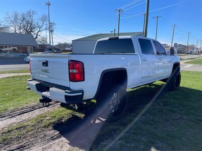 2015 GMC Sierra 3500HD Denali   - Photo 6 - Rushville, IN 46173