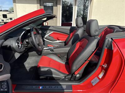 2024 Chevrolet Camaro LT   - Photo 8 - Rushville, IN 46173