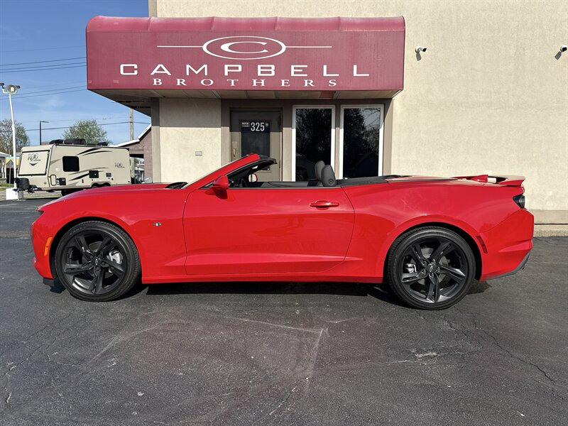 2024 Chevrolet Camaro LT   - Photo 1 - Rushville, IN 46173