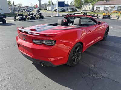 2024 Chevrolet Camaro LT   - Photo 5 - Rushville, IN 46173