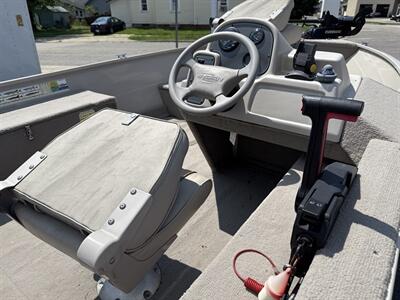 2000 Sylvan Marine 16 Explorer Tiller   - Photo 15 - Rushville, IN 46173