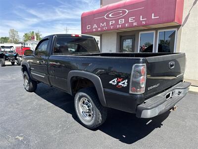 2003 Chevrolet Silverado 2500HD Work Truck   - Photo 7 - Rushville, IN 46173