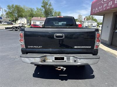 2003 Chevrolet Silverado 2500HD Work Truck   - Photo 6 - Rushville, IN 46173