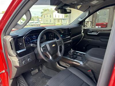 2024 Chevrolet Silverado 1500 LT   - Photo 10 - Rushville, IN 46173