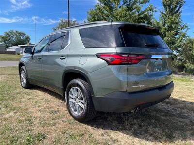 2022 Chevrolet Traverse LT Cloth   - Photo 8 - Rushville, IN 46173