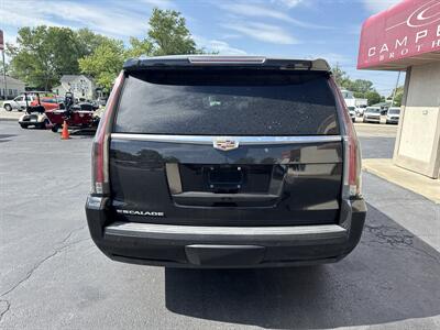 2018 Cadillac Escalade ESV Premium Luxury - Photo 6 - Rushville, IN 46173