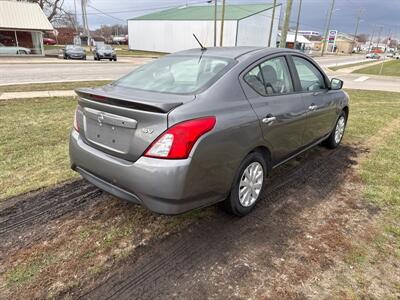 2017 Nissan Versa 1.6 SV   - Photo 6 - Rushville, IN 46173