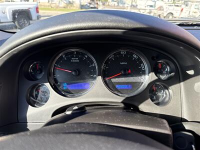 2013 Chevrolet Silverado 3500HD LTZ   - Photo 12 - Rushville, IN 46173