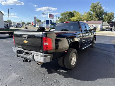 2013 Chevrolet Silverado 3500HD LTZ   - Photo 5 - Rushville, IN 46173