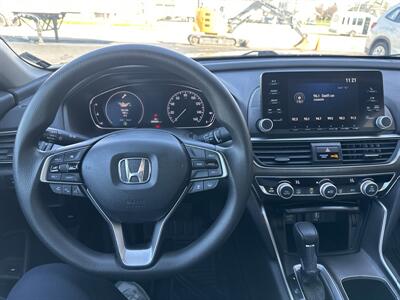 2019 Honda Accord LX   - Photo 11 - Rushville, IN 46173