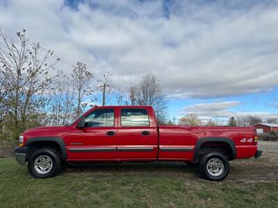 2002 Chevrolet Silverado 2500HD   - Photo 1 - Rushville, IN 46173