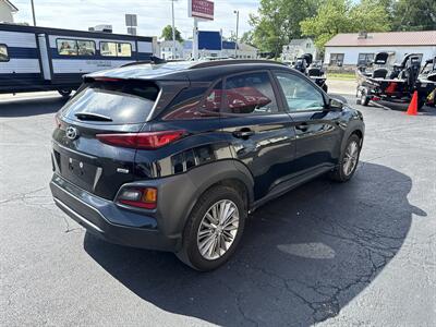 2021 Hyundai KONA SEL Plus - Photo 5 - Rushville, IN 46173