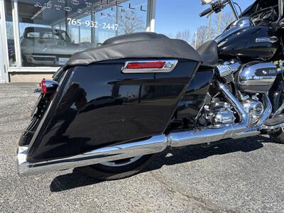 2023 Harley Davidson FLTRX Road Glide   - Photo 10 - Rushville, IN 46173