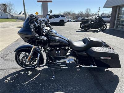 2023 Harley Davidson FLTRX Road Glide   - Photo 5 - Rushville, IN 46173