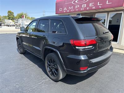 2021 Jeep Grand Cherokee Laredo X   - Photo 8 - Rushville, IN 46173