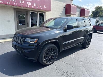 2021 Jeep Grand Cherokee Laredo X   - Photo 2 - Rushville, IN 46173