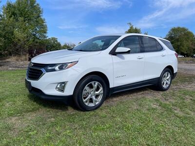 2018 Chevrolet Equinox LT   - Photo 2 - Rushville, IN 46173