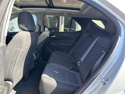 2022 Chevrolet Equinox LT   - Photo 11 - Rushville, IN 46173