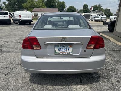 2002 Honda Civic LX   - Photo 6 - Rushville, IN 46173