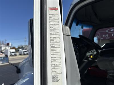 2018 KENWORTH T680 Semi - Photo 15 - Rushville, IN 46173