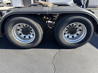 2018 KENWORTH T680 Semi - Photo 9 - Rushville, IN 46173