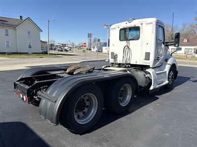 2018 KENWORTH T680 Semi - Photo 6 - Rushville, IN 46173