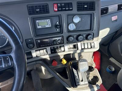 2018 KENWORTH T680 Semi - Photo 18 - Rushville, IN 46173