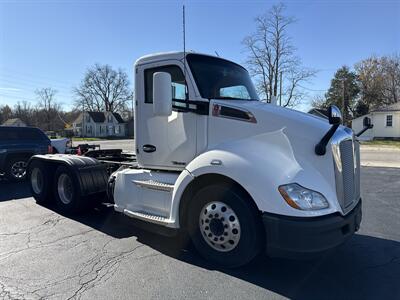 2018 KENWORTH T680 Semi - Photo 4 - Rushville, IN 46173