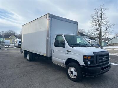 2017 Ford E-350 SD   - Photo 5 - Rushville, IN 46173