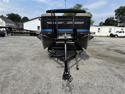 2022 Quest Pontoon   - Photo 3 - Rushville, IN 46173