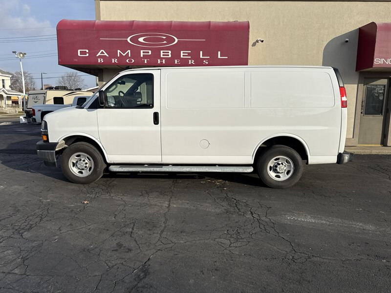 2024 Chevrolet Express 2500   - Photo 1 - Rushville, IN 46173