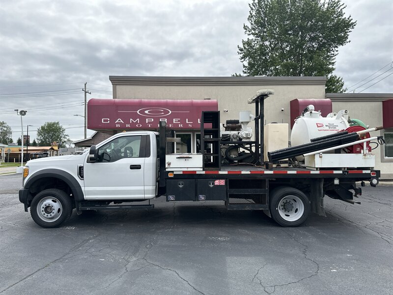 2017 Ford F-550's photo