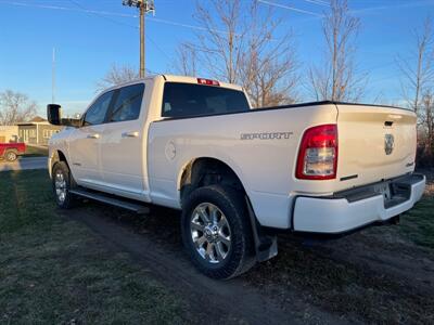 2021 RAM 2500 Big Horn   - Photo 8 - Rushville, IN 46173