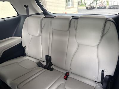 2025 Kia Carnival Hybrid EX   - Photo 12 - Rushville, IN 46173